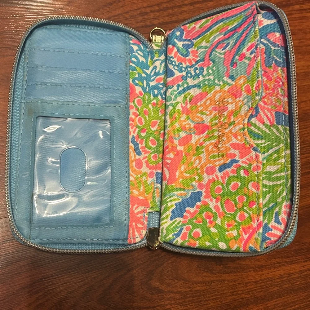 Lilly Pulitzer Multicolor Tropical Floral Zip Phone Wallet